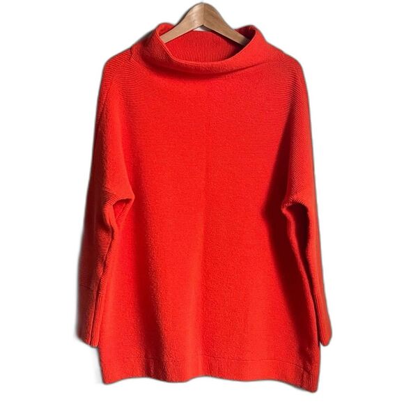 Urban Outfitters Bright Orange Turtleneck Sweater - Picture 1 of 6